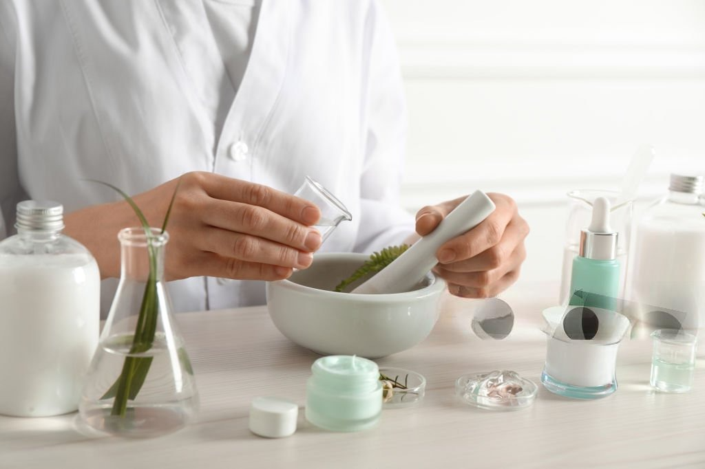 Customized Skincare: Tailored Care for Healthy Skin